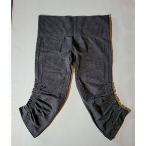 Lululemon Crop Tights Leggings Size 6